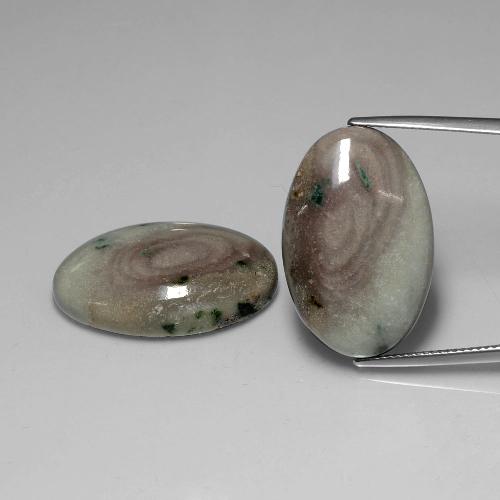 أحجار يشب أو جاسبر متعدد الألوان طبيعية، قصة بيضاوى، غير شفاف، وزنها 34.41 قيراط