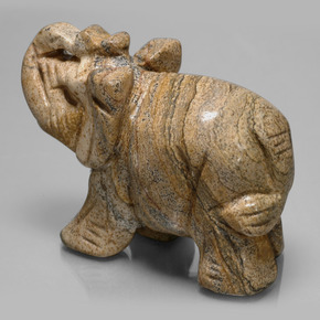 يشب أو جاسبر متعدد الألوان طبيعي، شكل خيالي، 576.48 قيراط، غير شفاف