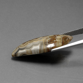 يشب أو جاسبر متعدد الألوان طبيعي، شكل خيالي، 15.18 قيراط، غير شفاف