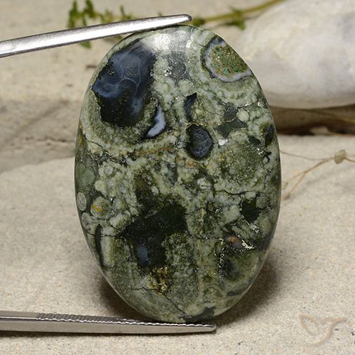 30.02ct طبيعي متعدد الألوان يشب أو جاسبر, بيضوي, غير شفاف