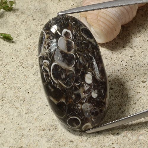 28.34ct طبيعي متعدد الألوان يشب أو جاسبر, بيضوي, غير شفاف