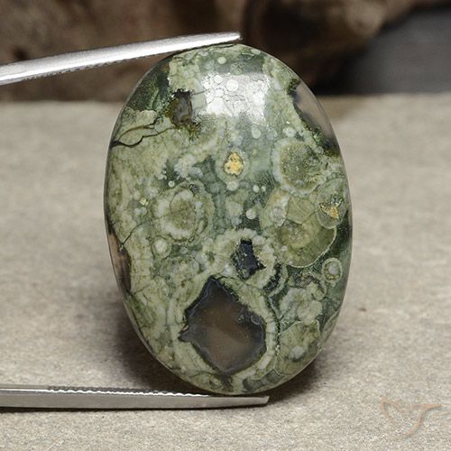 28.30ct طبيعي متعدد الألوان يشب أو جاسبر, بيضوي, غير شفاف