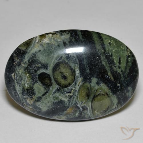 29.96ct طبيعي متعدد الألوان يشب أو جاسبر, بيضوي, غير شفاف