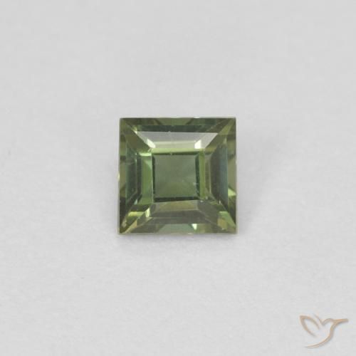 0.20ct طبيعي Medium Dark-Green كورنيروبين, مربع, VVS