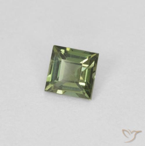 كورنيروبين Medium Dark-Green طبيعي، مربع، 0.20 قيراط، VVS