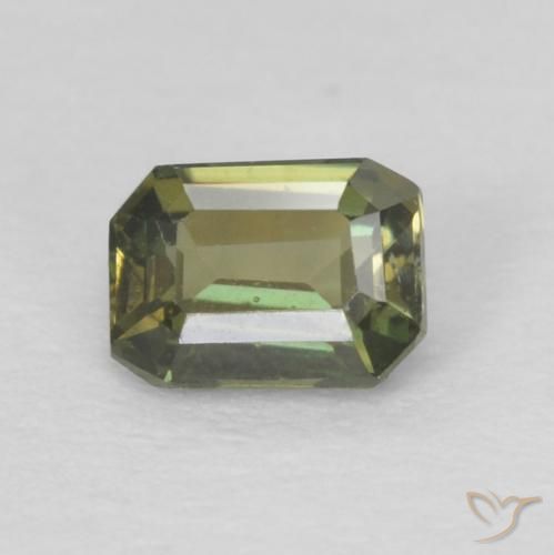 0.26ct طبيعي أخضر ترابى كورنيروبين, قص الزمرد, قليلا جدا