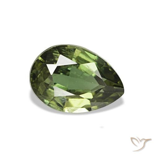 كورنيروبين طبيعي بلون Medium Dark-Green، وزن ‎0.77‎ قيراط، شكل شكل الكمثرى، مقاس ‎6.6x4.6‎ مم
