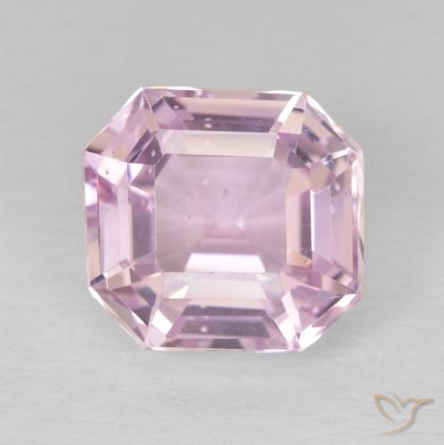 5.87ct طبيعي وردي فاتح كونزيت, قص الزمرد, قليلا جدا