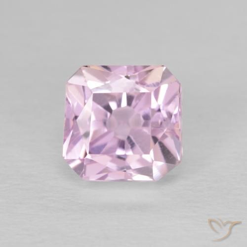 2.52ct طبيعي أرجوانى متوسط كونزيت, قص الزمرد, قليلا جدا