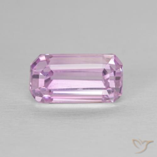 2.62ct طبيعي وردى متوسط كونزيت, قص الزمرد, قليلا جدا