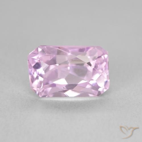 2.81ct طبيعي أرجوانى متوسط كونزيت, قص الزمرد, VVS-VS