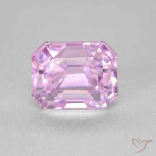 3.29ct طبيعي أرجوانى متوسط كونزيت, قص الزمرد, VVS-VS