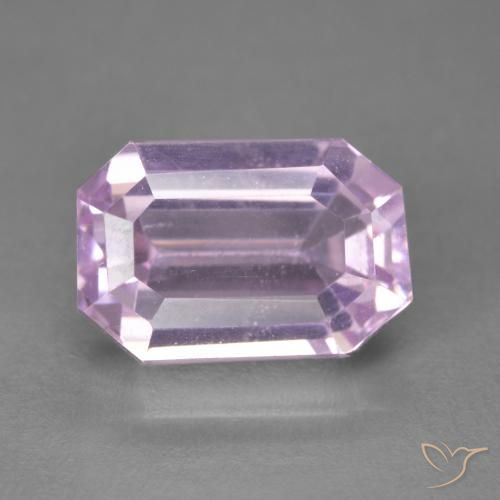 7.61ct طبيعي Medium Light-Pink كونزيت, قص الزمرد, VVS