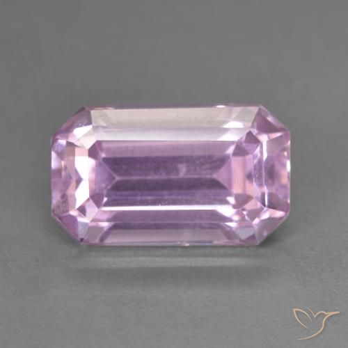 6.54ct طبيعي وردى متوسط كونزيت, قص الزمرد, قليلا جدا