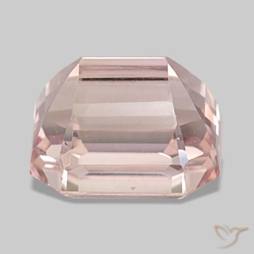 كونزيت طبيعي بلون Medium Light-Pink، وزن ‎34.25‎ قيراط، شكل قص الزمرد، مقاس ‎18.4x16‎ مم