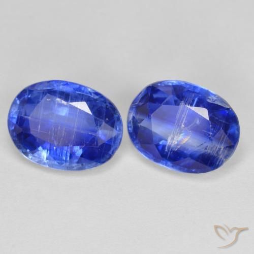 أحجار الكيانيت Top Blue طبيعية، بيضوي، SI، وزنها 2.98 قيراط