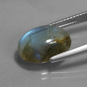 لابرادوريت متعدد الألوان طبيعي، قصة بيضاوى، 6.39 قيراط، نصف شفاف