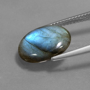 لابرادوريت متعدد الألوان طبيعي، قصة بيضاوى، 3.74 قيراط، نصف شفاف