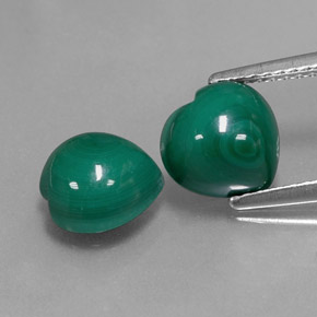 أحجار ملاكيت أخضر متعدد الألوان طبيعية، شكل القلب، غير شفاف، وزنها  قيراط