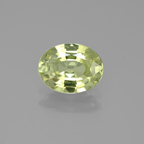 جارنيت مالي طبيعي بلون أخضر مصفر، وزن ‎1.25‎ قيراط، شكل بيضاوى، مقاس ‎8x6.1‎ مم
