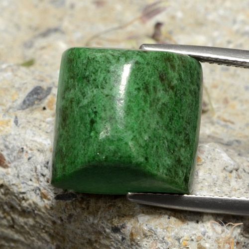 23.44ct طبيعي أخضر غامق ماو-سيت-سيت, مربع, غير شفاف