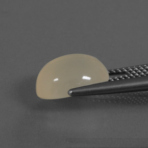 حجر القمر أبيض كريمى طبيعي، قصة بيضاوى، 4.18 قيراط، نصف شفاف