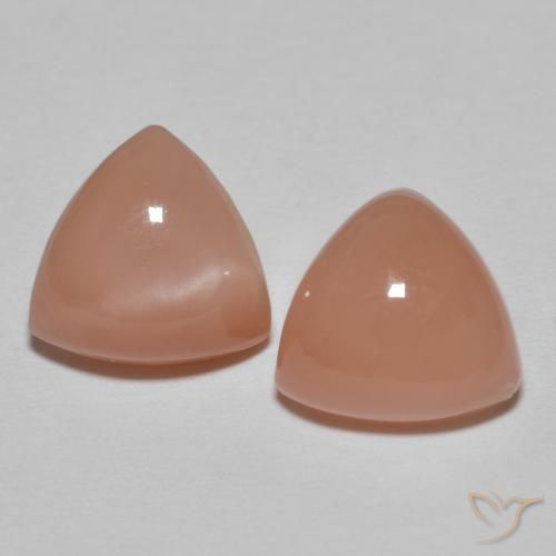 3.52ctw طبيعي Pinkish Peach حجر القمر, مثلثى, غير شفاف