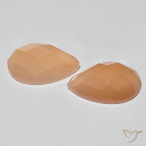 أحجار حجر القمر Medium Light-Orange طبيعية، شكل الكمثرى، شفاف، وزنها 2.13 قيراط