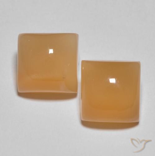 4.58ctw طبيعي Medium Light-Orange حجر القمر, مربع, نصف شفاف