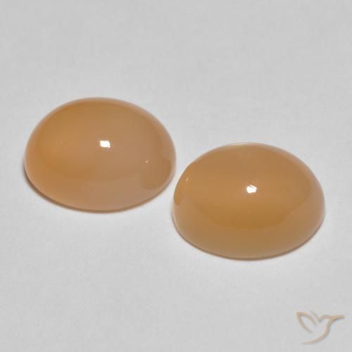أحجار حجر القمر Medium Light-Orange طبيعية، بيضوي، نصف شفاف، وزنها 3.19 قيراط