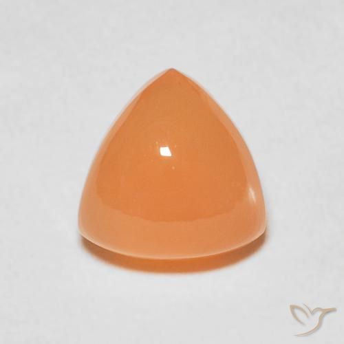 2.02ct طبيعي برتقالي فاتح حجر القمر, مثلثى, نصف شفاف