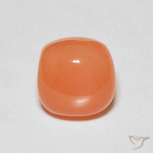 2.48ct طبيعي برتقالى متوسط حجر القمر, وسادة, نصف شفاف