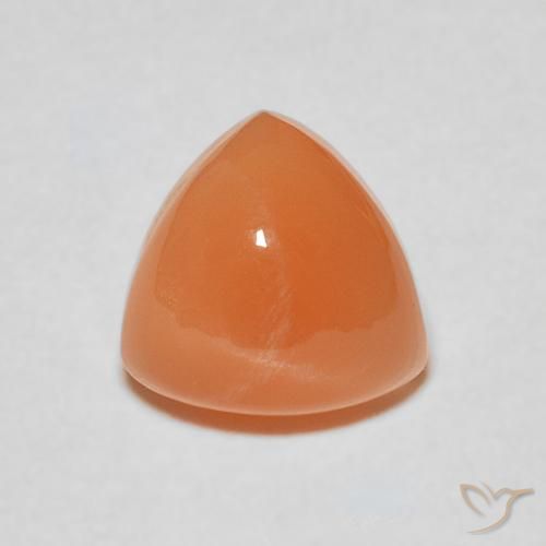 1.93ct طبيعي برتقالى مشمشى دافئ حجر القمر, مثلثى, نصف شفاف