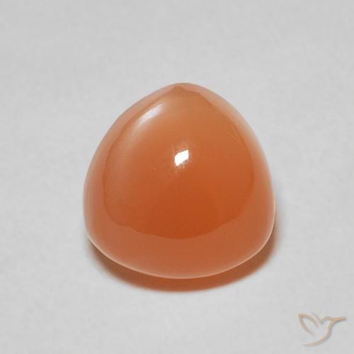 2.15ct طبيعي برتقالى متوسط حجر القمر, مثلثى, نصف شفاف