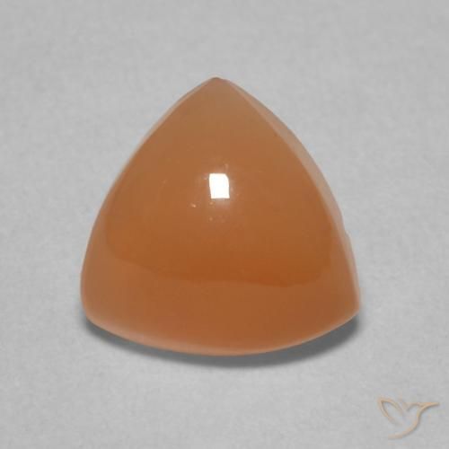 1.63ct طبيعي برتقالى غامق حجر القمر, مثلثى, نصف شفاف