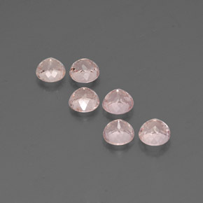 مورغانيت طبيعي بلون وردي سلموني، وزن ‎‎ قيراط، شكل دائري، مقاس ‎4.97‎ مم