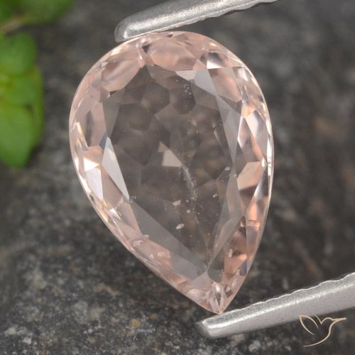 1.22ct طبيعي وردى متوسط مورغانيتي, شكل الكمثرى, قليلا جدا