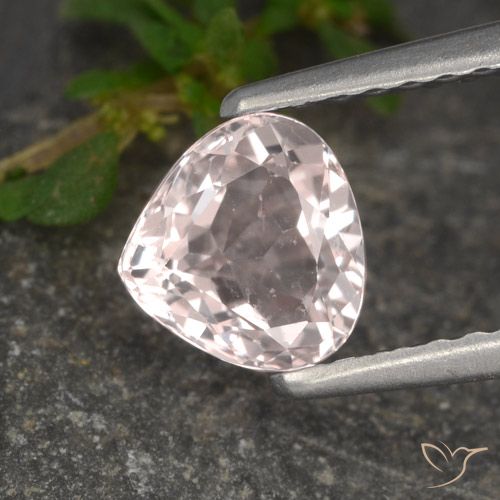 0.67ct طبيعي وردى فلامنجو مورغانيتي, شكل الكمثرى, قليلا جدا