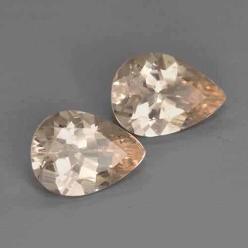 مورغانيت طبيعي بلون Light Neutral Orange، وزن ‎1.70‎ قيراط، شكل شكل الكمثرى، مقاس ‎8.1x5.9‎ مم