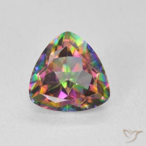 0.70ct طبيعي متعدد الألوان الكوارتز الغامض, مثلثى, قليلا جدا
