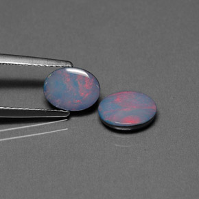 أحجار أوبال دوبليت متعدد الألوان طبيعية، قصة بيضاوى، غير شفاف، وزنها  قيراط