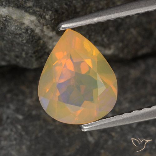 0.85ct طبيعي متعدد الألوان أوبال, شكل الكمثرى, شفاف