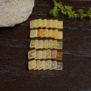 أحجار أوبال متعدد الألوان طبيعية، مربع، نصف شفاف، وزنها 2.84 قيراط