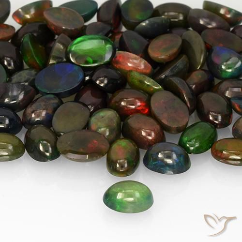 0.32ct طبيعي متعدد الألوان أوبال, بيضوي, نصف شفاف
