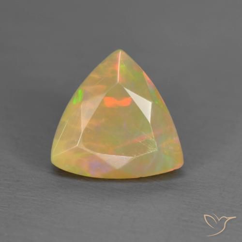 0.91ct طبيعي متعدد الألوان أوبال, مثلثى, نصف شفاف