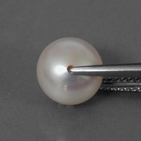 لؤلؤة فضى طبيعي، جسم كروى / الكرة، 3.89 قيراط، غير شفاف