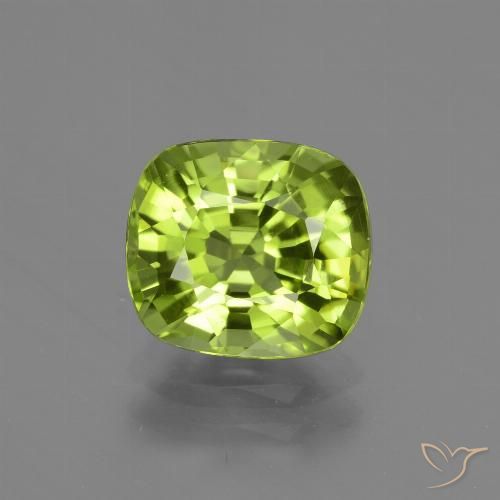 2.20ct طبيعي أخضر متوسط زبرجد, وسادة, قليلا جدا