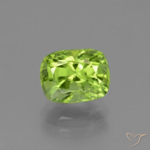 2.05ct طبيعي أخضر فاتح-متوسط زبرجد, وسادة, VVS-VS