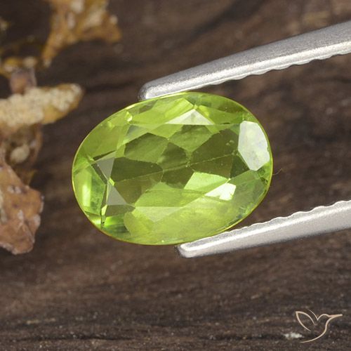 1.20ct طبيعي أخضر مصفر حيوى زبرجد, بيضوي, قليلا جدا