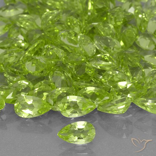 0.21ct طبيعي أخضر متوسط زبرجد, شكل الكمثرى, VVS-VS